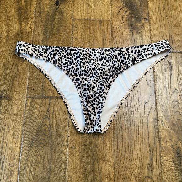 Lot of 4 Hollister Cheeky Swim Bottoms Womens Sz XL Cheetah, Floral, Red, Orange - Picture 9 of 10